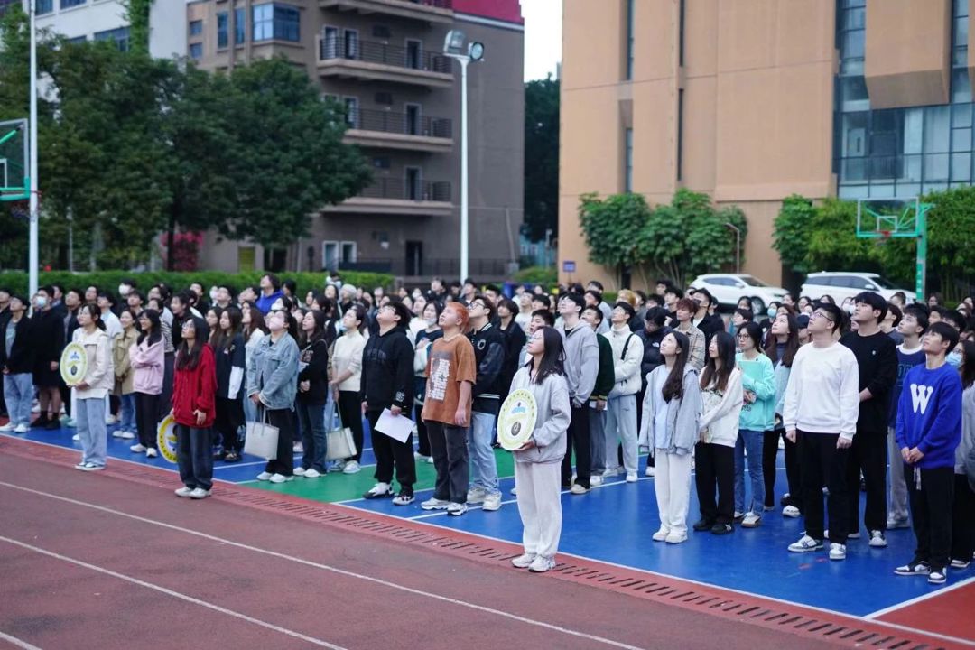 a12e325338f14198a6230f8a17f145ec.jpg a12e325338f14198a6230f8a17f145ec.jpg