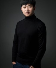 路明（艺术实践部副主任，讲师）